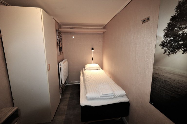 Bedroom 3, RIBO Apartment Arctic - Hostel, Kiruna
