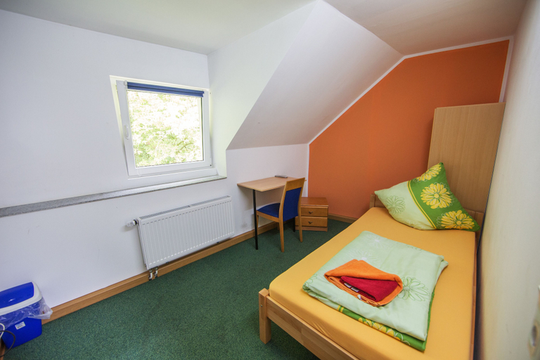 Bedroom 3, Hotel Burghof, Städteregion Aachen