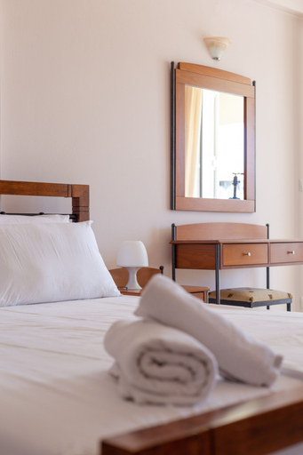 Bedroom 3, Hotel Aphrodite, Peloponnese