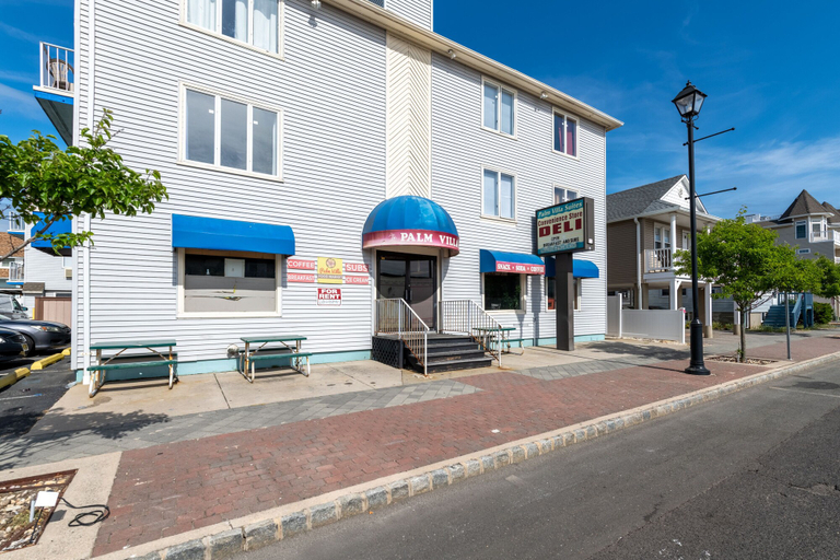 Exterior & Views 2, Hotel Charlee Villas by the Beach, Ocean