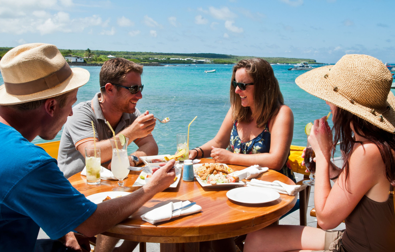 Food & Drinks 5, Isla Sol by Hotel Solymar, Santa Cruz