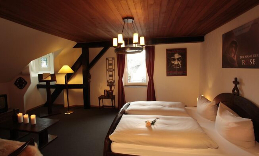 Bedroom 4, Eifel Krimihotel, Vulkaneifel