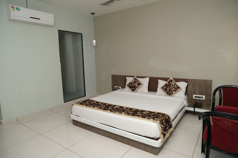 Bedroom 2, Sukhsagar Gir Resort, Gir Somnath