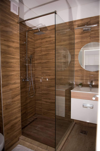 Bathroom 3, Apartamente Sunrise Tomis Villa, Navodari