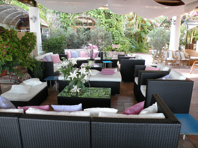 Food & Drinks 5, Hotel La Piazza, Messina
