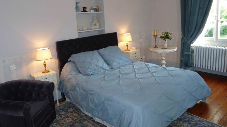 Bedroom 5, Manoir des Chanterelles, Tarn-et-Garonne
