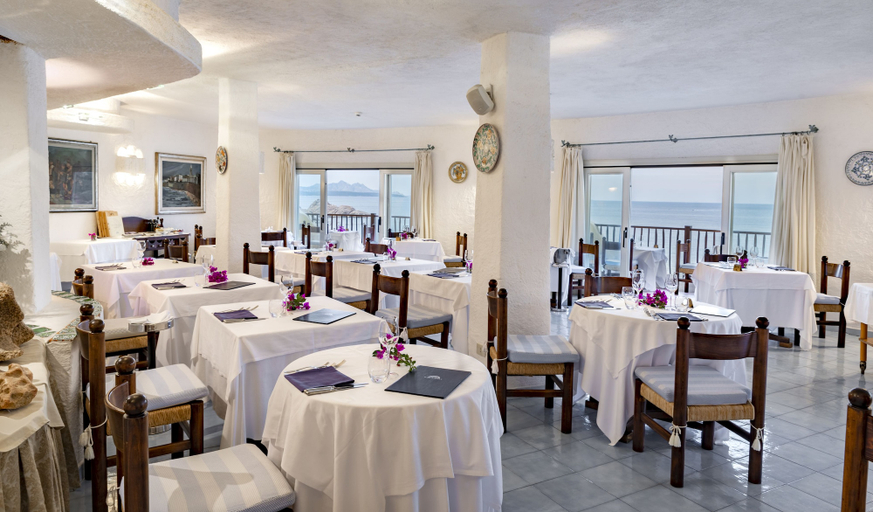 Food & Drinks 5, Club Hotel, Olbia-Tempio