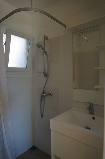 Bathroom 4, Camping Les Castors, Haute-Corse