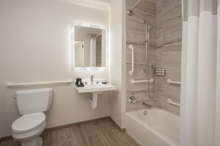 Bathroom 5, Amara Resort and Spa, Coconino