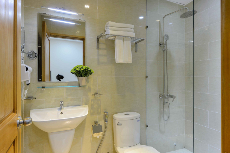 Bathroom 5, Akoya Saigon Central Hotel, District 1