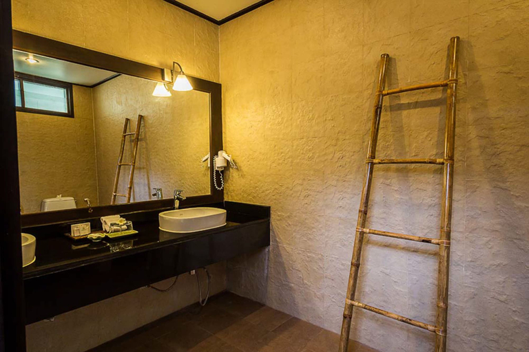 Bathroom 4, Coco Palm Beach Resort, Ko Samui