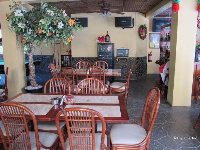 Food & Drinks 5, Mermaid Resort Puerto Galera, Puerto Galera