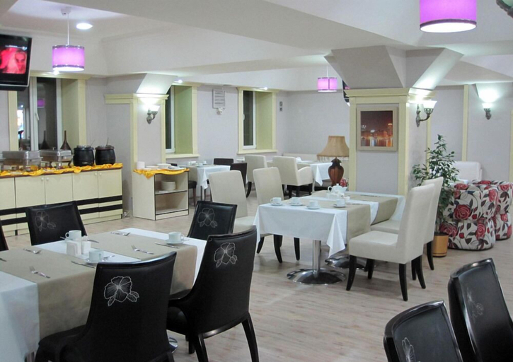 Food & Drinks 5, Ambassador, Almaty