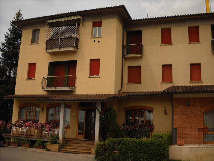 Exterior & Views 2, Hotel Santorotto, Siena