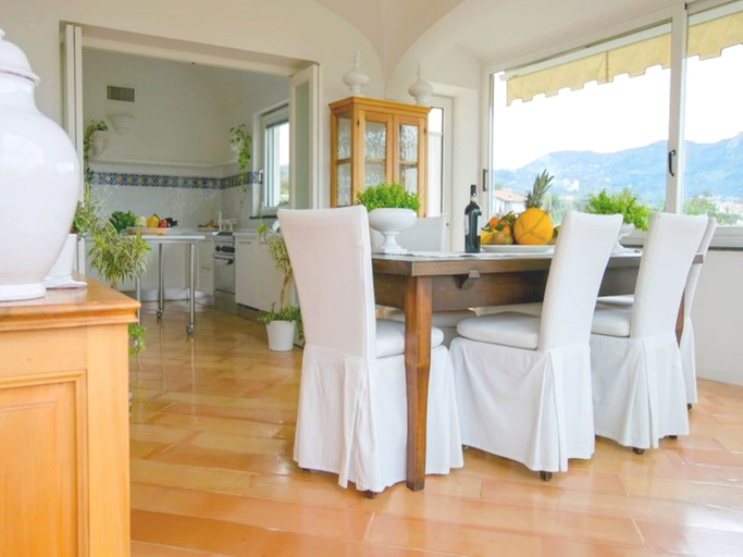 In-room dining 5, Casa Dorotea, Napoli