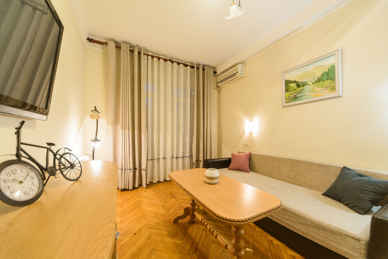 Bedroom 2, Apartments near Arena City 16, Shevchenkivs'kyi