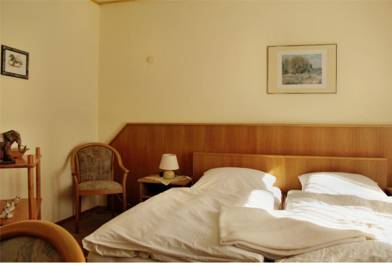 Bedroom 3, Landgasthof Köhlbarg, Rendsburg-Eckernförde