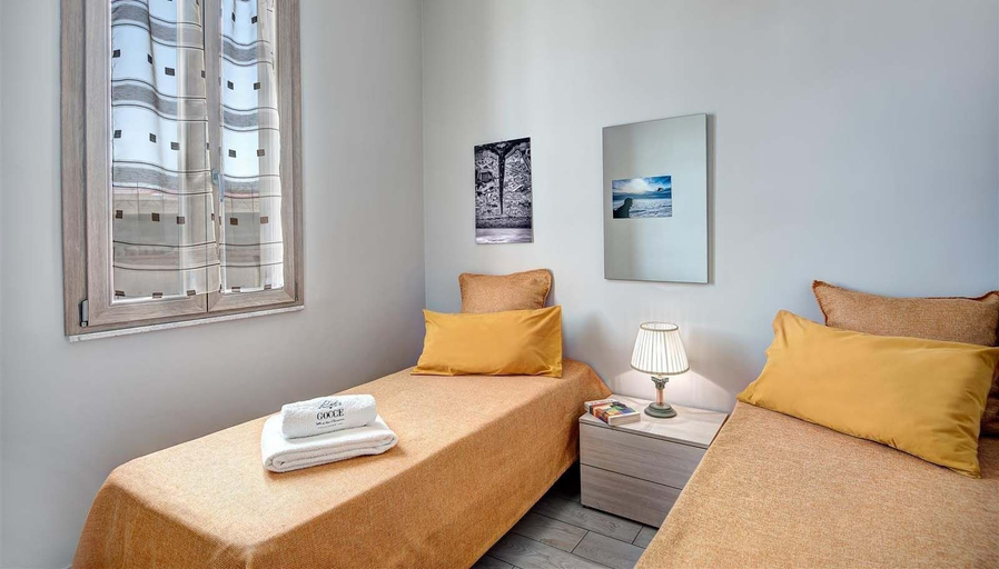 Room, Giggino's Flat, Napoli