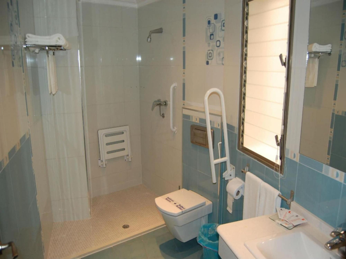 Bathroom 5, Hotel Almoradi, Alicante