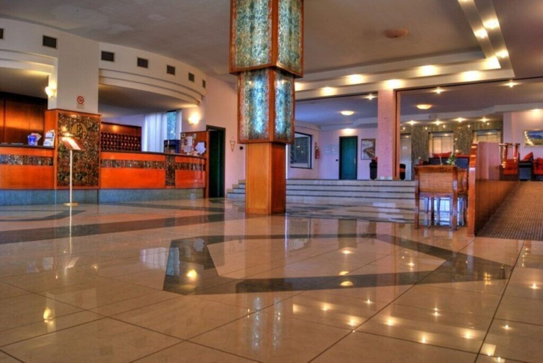 Others 4, Hotel BB Porto Piombino, Livorno