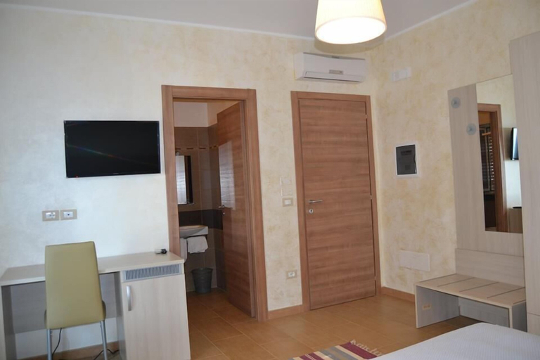 Bedroom 4, Hotel Mercurio, Vibo Valentia