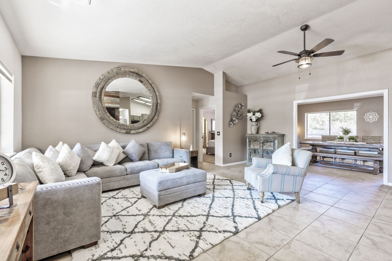 Others 5, Luxurious Home with Red Rock Views, Yavapai