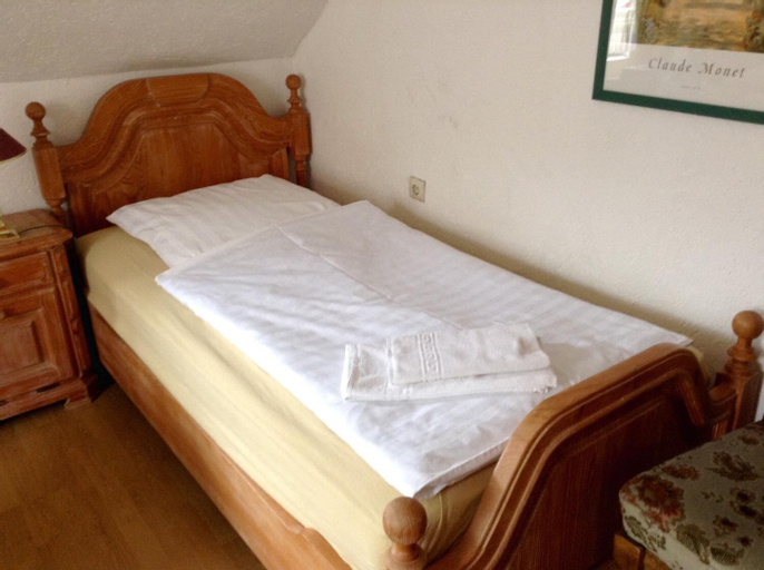 Bedroom 4, Thüringer Hof, Hersfeld-Rotenburg