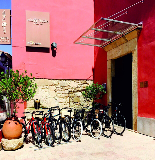 Exterior & Views 2, Hotel Izan Trujillo, Cáceres