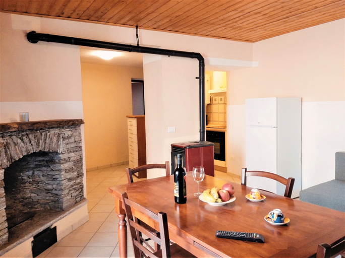 Others 4, Trarego Haus, Verbano-Cusio-Ossola