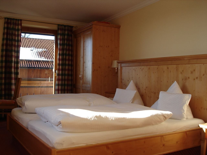 Bedroom 4, Panoramahotel Grobauer, Freyung-Grafenau