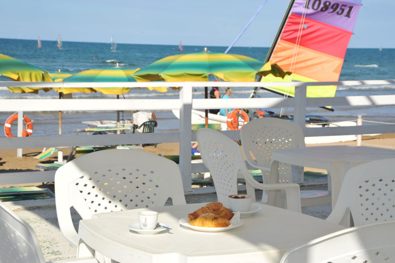 Food & Drinks 4, Villaggio Le Orchidee, Foggia