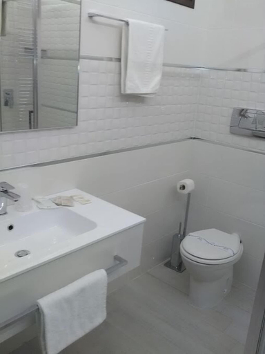 Bathroom 4, Hotel Riva del Sole, Lecce