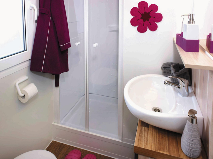 Bathroom 3, Mobilhome Victoria Camping Lanterna, Poreč