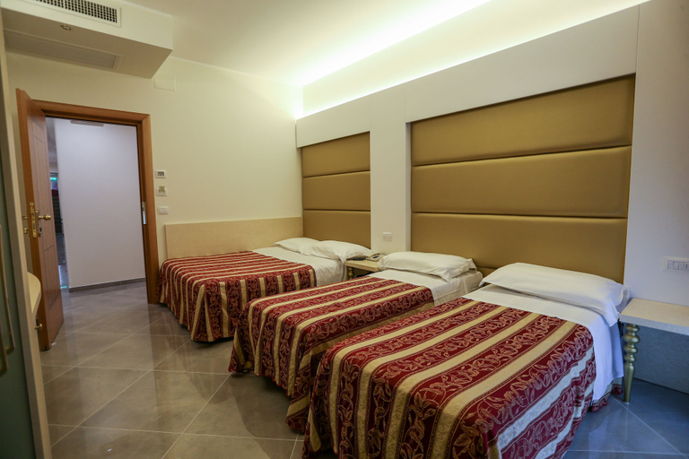 Bedroom 4, Hotel Gallia Palace, Rimini