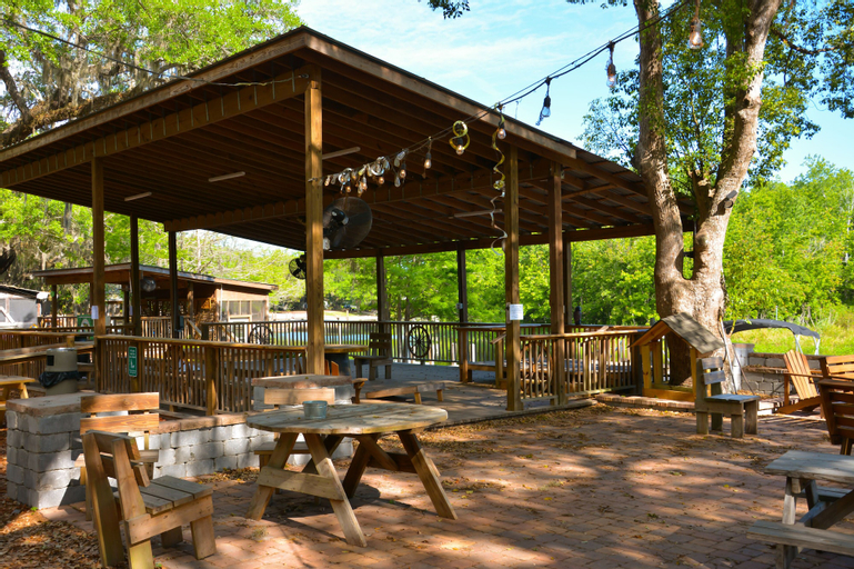 Food & Drinks 5, Camp Mack Lodge, Marina & RV Resort, Polk