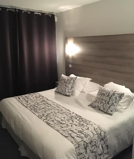 Bedroom 4, Hotel Albizzia, Hérault