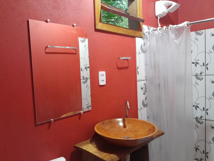 Bathroom 4, Chalés Guigó, Prado