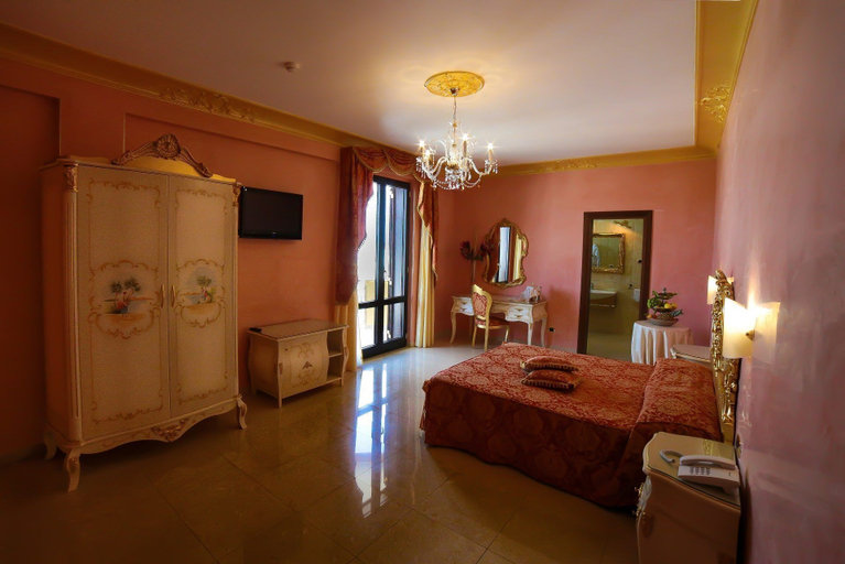 Bedroom 2, Hotel Riva del Sole, Lecce