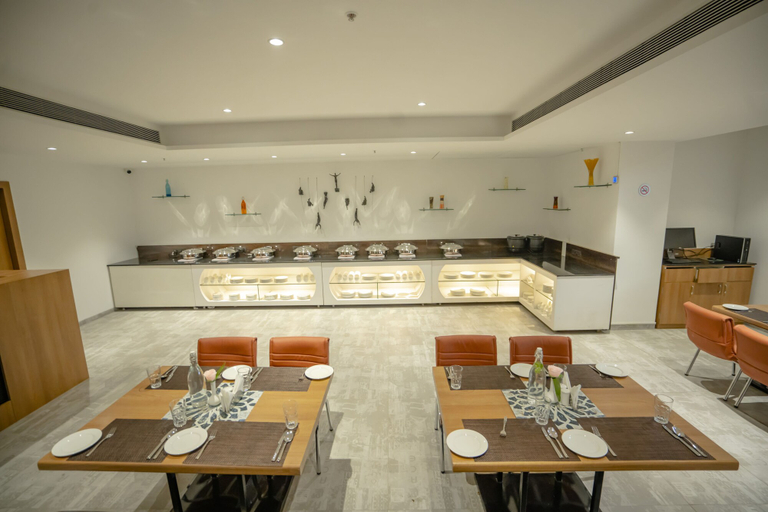 Food & Drinks 5, Zip By Spree Hotels Chakan, Pune
