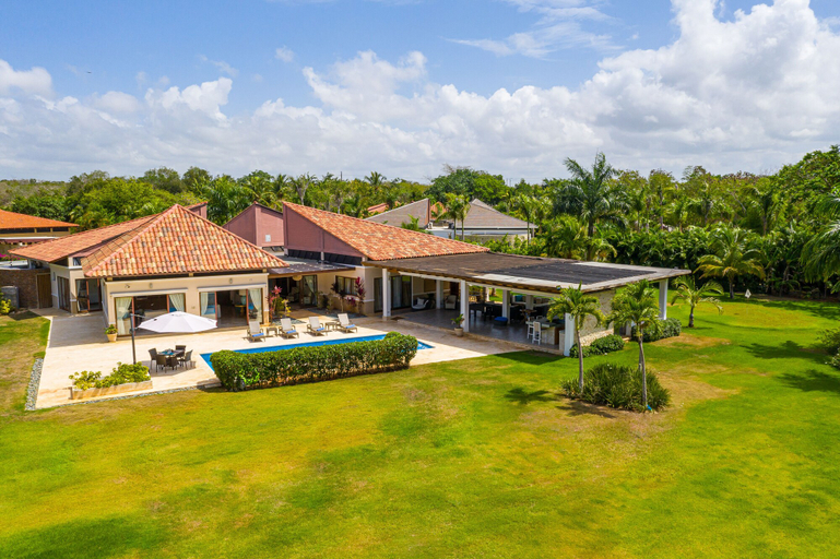 Exterior & Views 2, Luxurious 5-bdr villa at Casa de Campo, La Romana