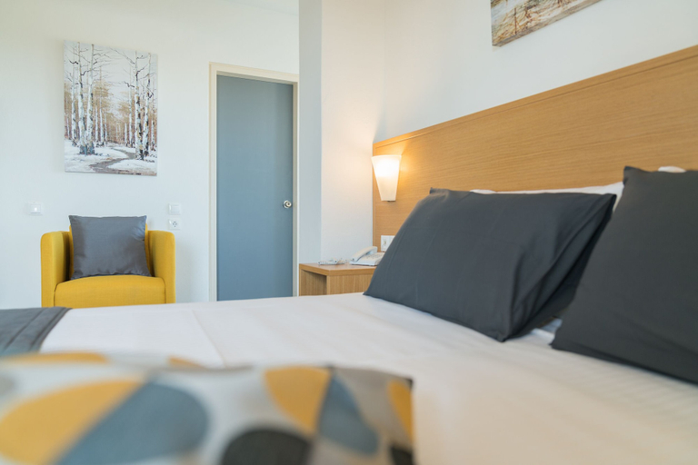Bedroom 4, City Center Hotel, South Aegean