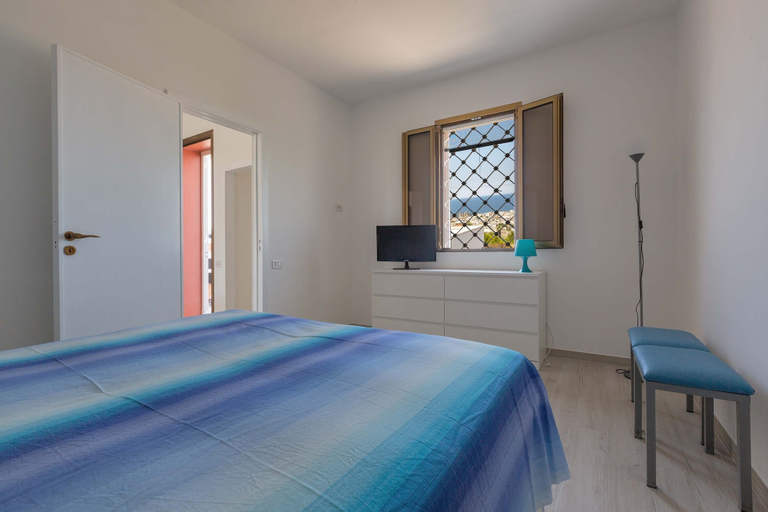 Bedroom 3, 2034 Villa Panorama, Lecce