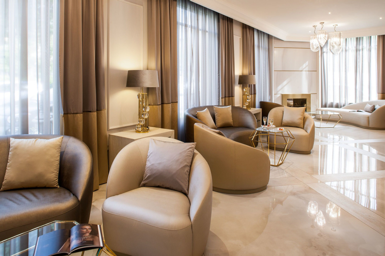 Public Area 2, Hotel Dei Fiori, Savona