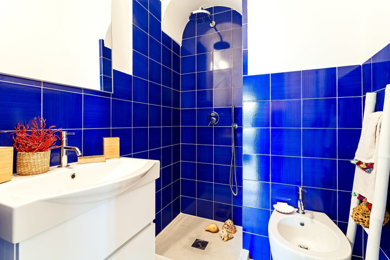 Bathroom 2, Casa Giardino, Salerno