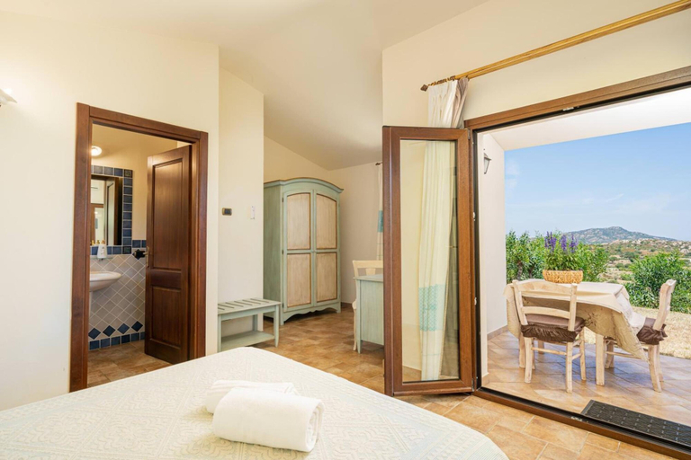 Bedroom 3, Hotel Borgo Alba Barona, Olbia-Tempio