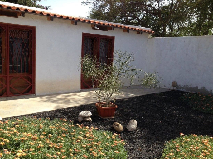 Exterior & Views 2, Villa Morabeza Guest House