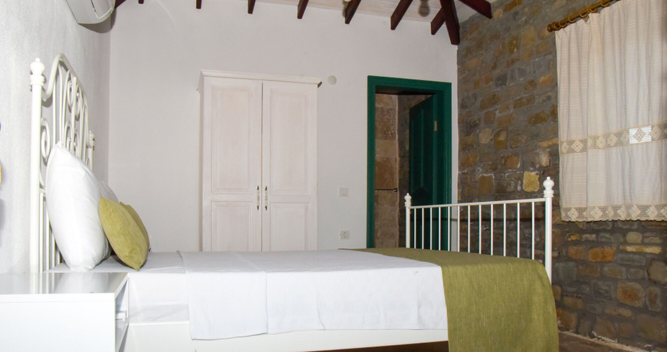 Bedroom 3, Petrada Imbros, Gökçeada