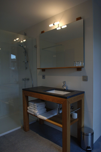 Bathroom 4, Hostellerie de Biek, Oost-Vlaanderen