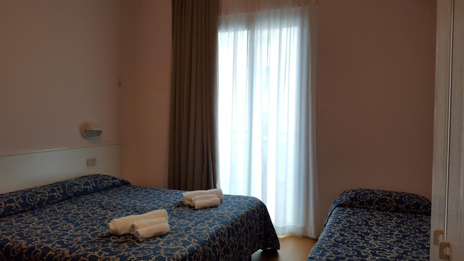 Bedroom 3, Hotel Le Vele, Rimini