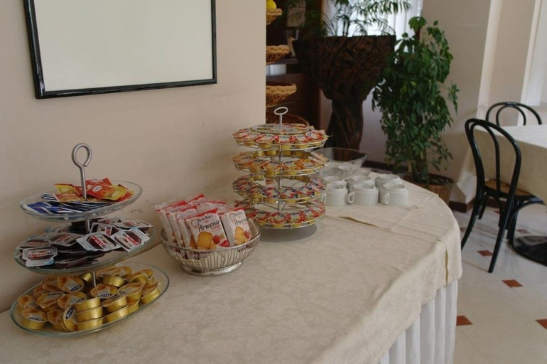 Food & Drinks 5, Hotel Armando's, L'Aquila